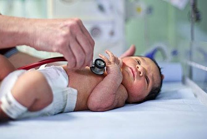За прошедшие две  недели в Ереване  родились 1025 младенцев