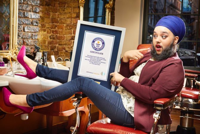 Британка с бородой в 15 см попала в Книгу рекордов Гиннесса