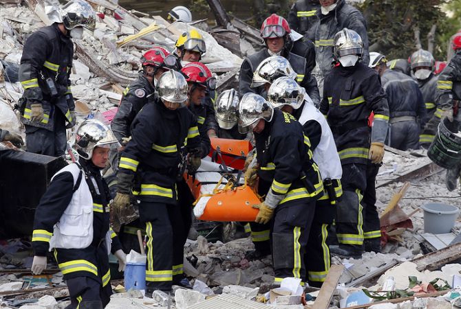  При взрыве газа в Дижоне пострадали 17 человек 