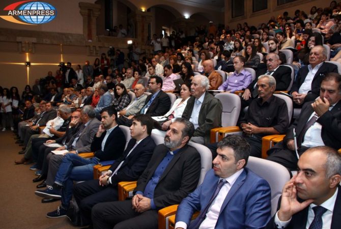  Ученые Армении и диаспоры обменяются знаниями и опытом 