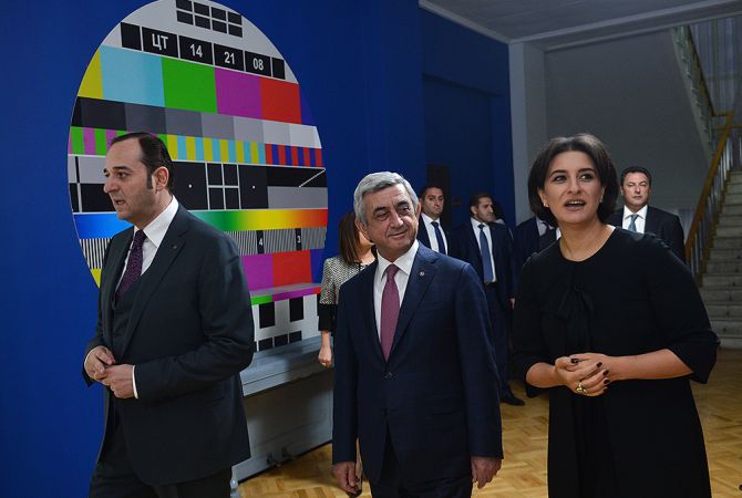 ՀՀ Նախագահն այցելել է Հայաստանի հանրային հեռուստաընկերություն