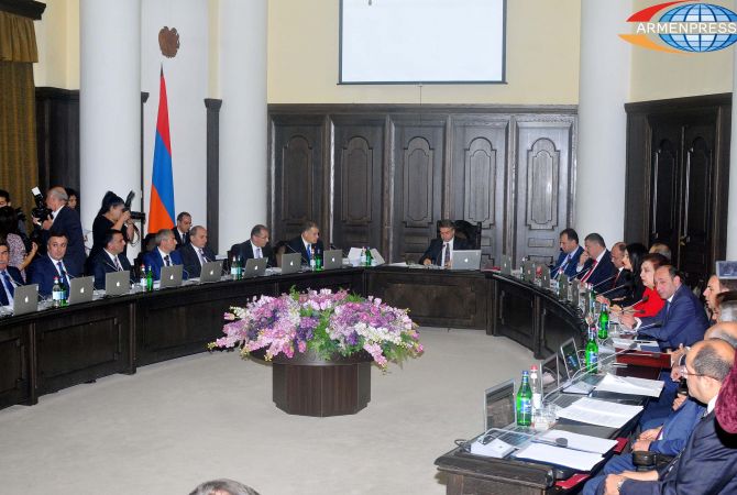 PM Karapetyan instructs to revise appropriateness of SNCOs and PIUs