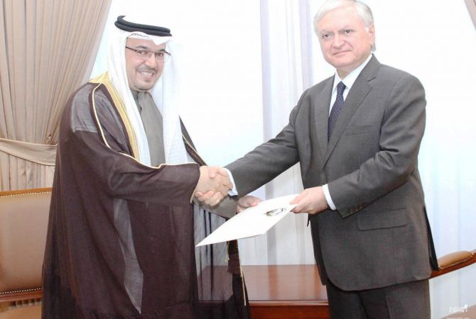 Ambassador of Kuwait to Armenia presents copy of credentials to FM Nalbandian