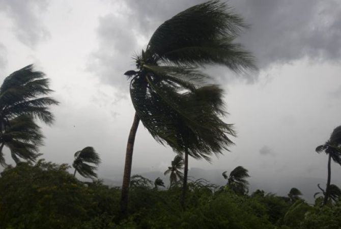 СМИ: в США число жертв урагана "Мэтью" достигло 27 человек