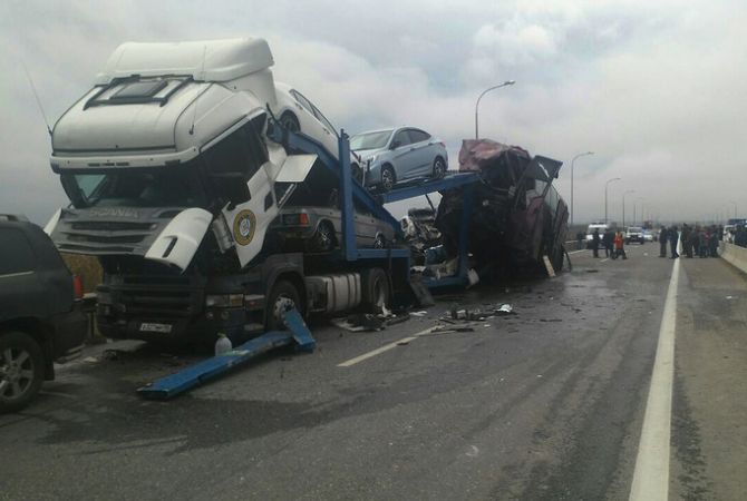 Moscow-Yerevan bus crashes, 5 dead, 27 injured 