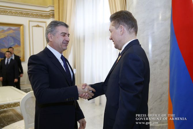 Премьер-министр Армении Карен Карапетян принял председателя правления «Газпрома» 
Алексея Миллера