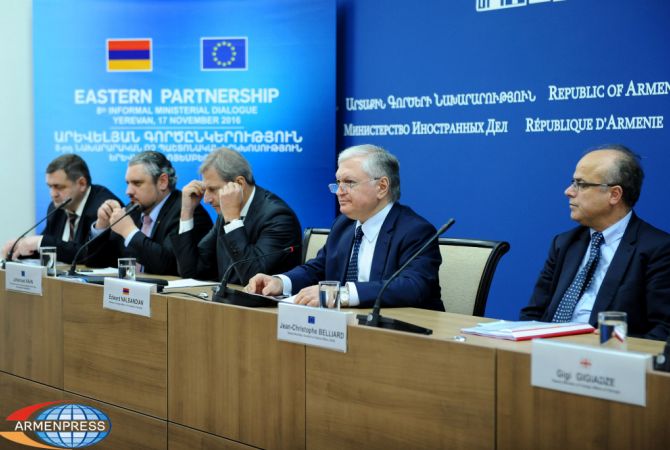 Глава МИД Армении надеется на начало переговоров о присоединении к общей 
авиационной зоне ЕС 