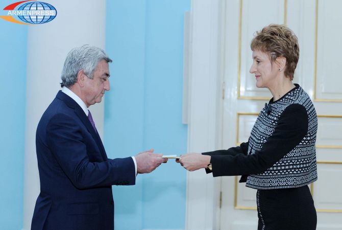  Президент Армении принял верительные грамоты посла Болгарии  