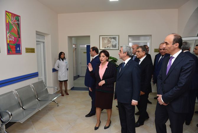 President Sargsyan attends re-opening of medical facility in Yerevan, opening of luxury hotel in 
Tsakhkadzor 