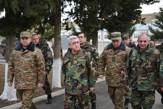 Սերժ Սարգսյանն Արցախում այցելել է Պաշտպանության բանակի մի շարք զորամասեր