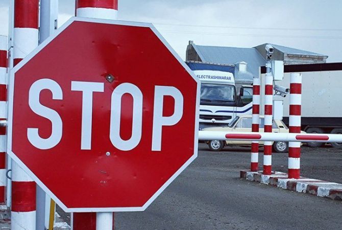  Автодорога Степанцминда-Ларс  двусторонне закрыта для грузовиков 