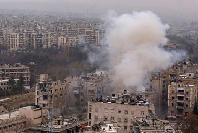  СМИ: боевики сжигают свои штабы в Алеппо и уничтожают запасы продовольствия 