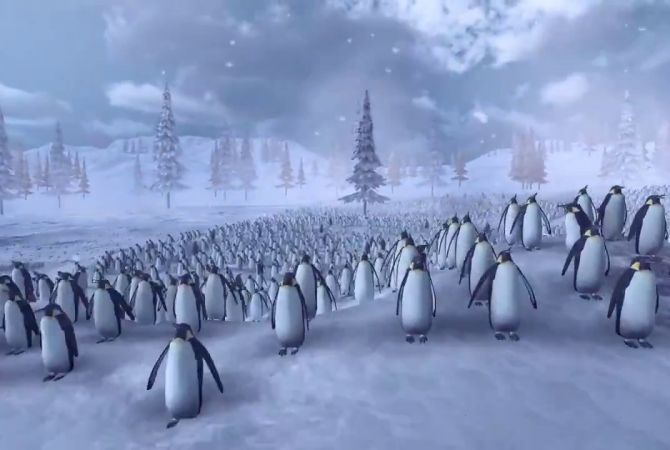  Четыре тысячи Санта-Клаусов сразились c 11 тысячами пингвинов 