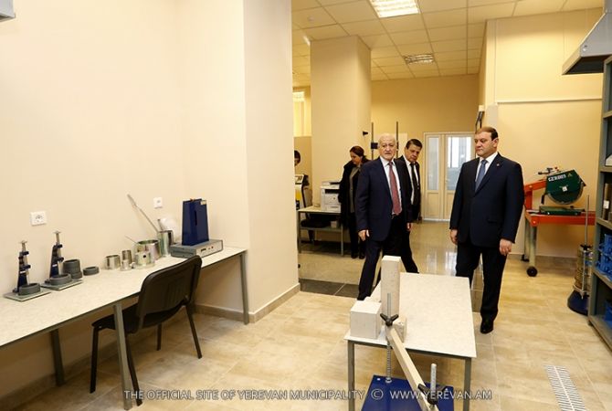  Мэр Еревана Тарон Маргарян посетил Национальный университет архитектуры и 
строительства Армении 