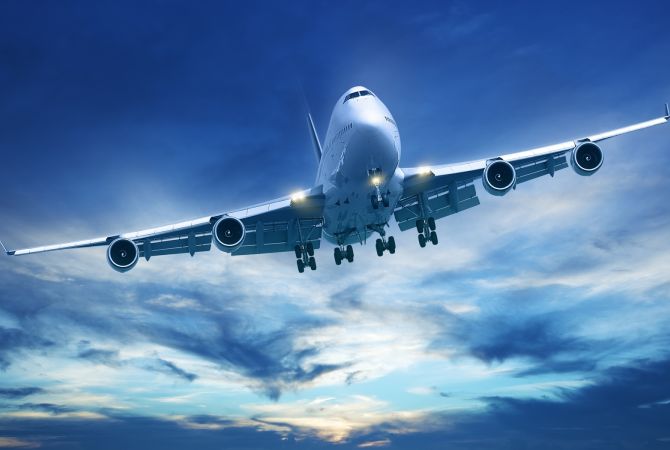 Под воздействием алкоголя пассажир рейса Москва-Ереван озвучил угрозы в адрес 
экипажа самолета