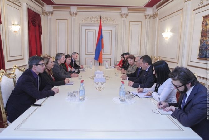 Speaker of Parliament G. Sahakyan holds meeting with PACE observer delegation 