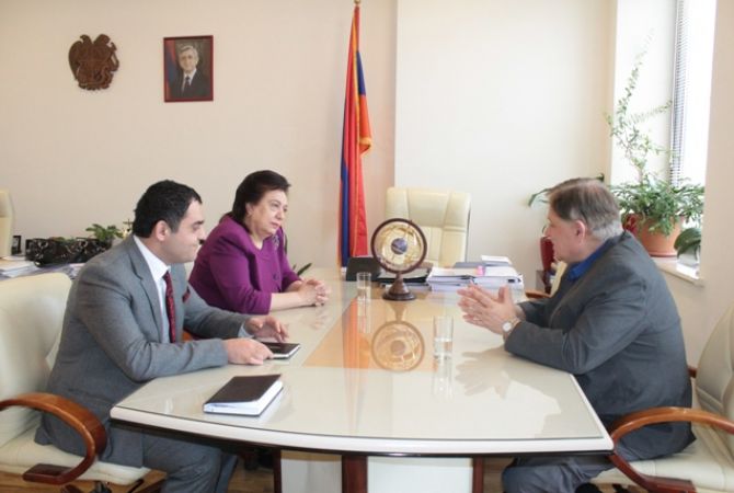 Toronto City Council member Jim Karygiannis visits Armenia’s Diaspora Ministry