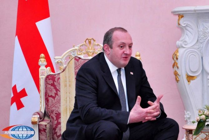 Президент Грузии: Тбилиси начал проводить стратегию рациональных отношений с 
Москвой