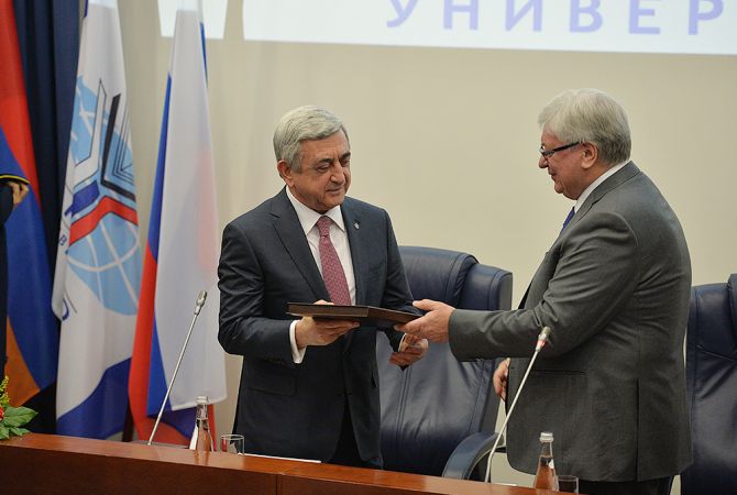 Президент Армении Серж Саргсян посетил Московский Государственный институт 
международных отношений