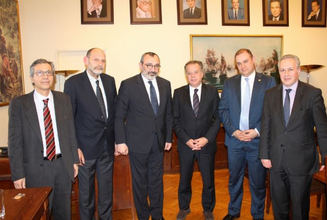  ������� ������ ���������� ��������������� ������������ ��� ������ 