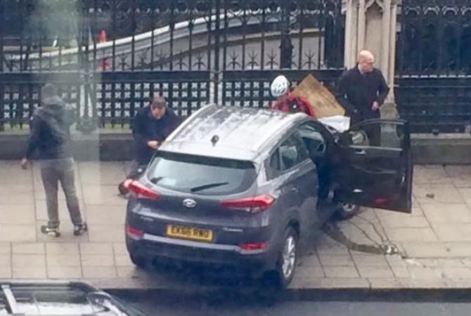 СМИ: ИГ взяло на себя ответственность за теракт в Лондоне
