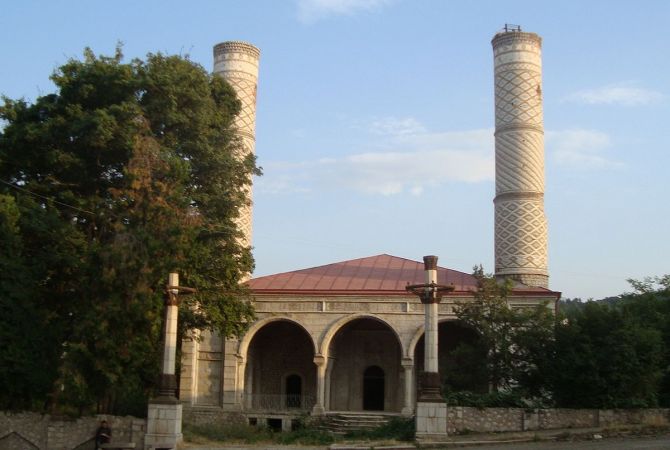 В «Верхней мечети» в Шуши впервые начались работы по раскопке и расчистке