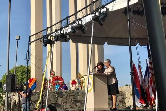 Turkish lawyer Fethiye Çetin delivers speech at Armenian Genocide commemorative event in 
Montebello, California 