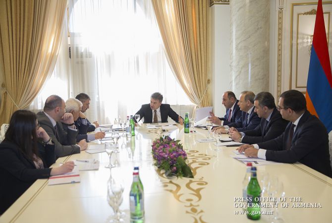 В правительстве Армении обсуждены работы по замещению импорта местной 
продукцией