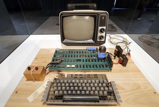 Apple-ի առաջին համակարգիչներից մեկը աճուրդի Է հանվում Գերմանիայում. DPA