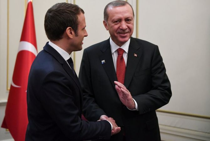 Turkey’s Erdogan meets President of France Emmanuel Macron in Brussels