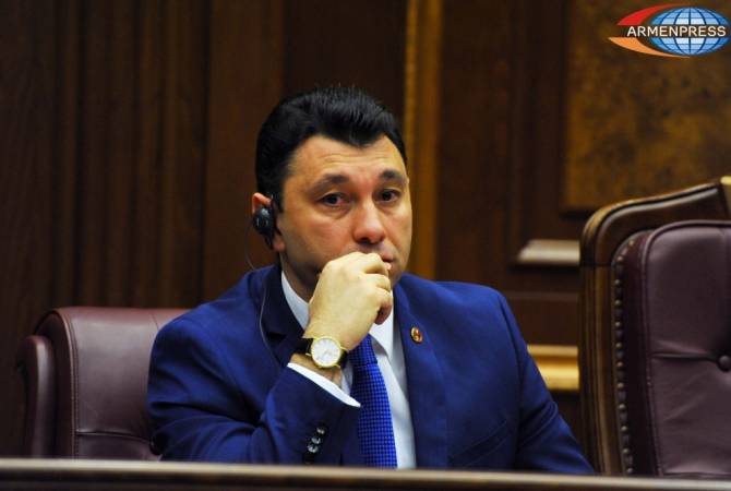 Vice Speaker Sharmazanov doesn’t see legal, political grounds for holding snap elections at the 
moment