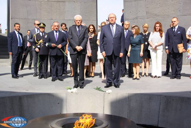 الرئيس الإيطالي سيرجيو ماتاريلّا يزور النصب التذكاري- تسيتسرناكابيرت بيريفان ويكرّم ذكرى شهداء 
الإبادة الأرمنية -صور-