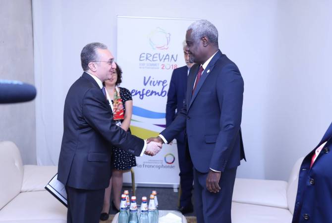 Զոհրաբ Մնացականյանը հանդիպել է Աֆրիկյան միության հանձնաժողովի նախագահի 
հետ 