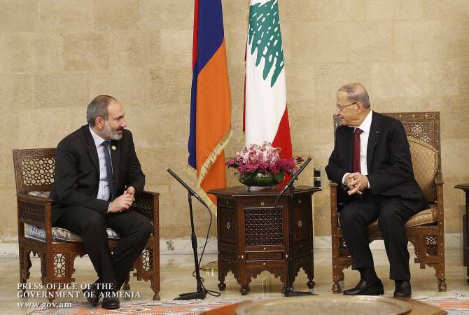 رئيس وزراء أرمينيا بالنيابة نيكول باشينيان يلتقي مع الرئيس اللبناني ميشال عون في بيروت- فيديو-