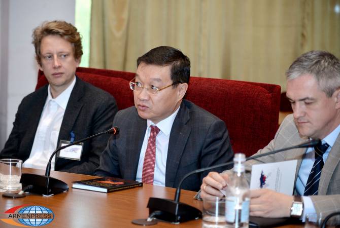 Չինաստանը պատրաստվում է 1 տրիլիոն դոլար ներդնել Եվրասիայի երկրներում. 
Երևանում ընթանում է «Չինաստան-Եվրասիա» գիտաժողովը