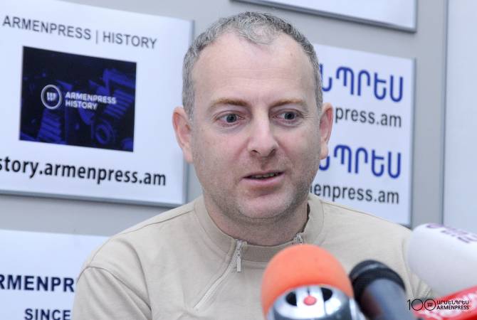 Alexander Lapshin wants to tell about Azerbaijani shelling of Armenian villages in his blog