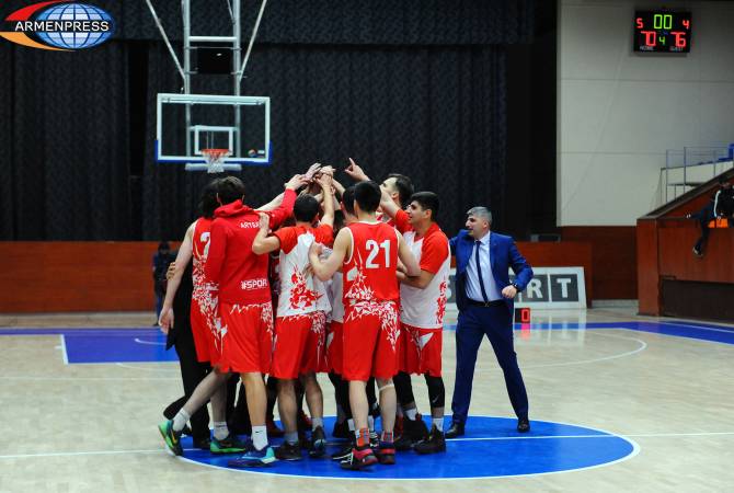 «Арцах» победил в  первой  полуфинальной  игре розыгрыша Кубка Армении по 
баскетболу