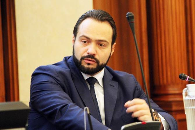 Italian MP promises to campaign for international recognition of Armenian Genocide