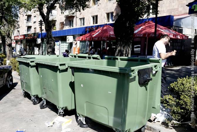 Мэр Еревана уверяет, что в ближайший месяц вопрос вывоза мусора в Ереване резко 
улучшится