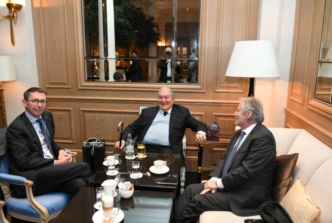 Armenian President meets with Thales Group representatives in Zurich, Switzerland