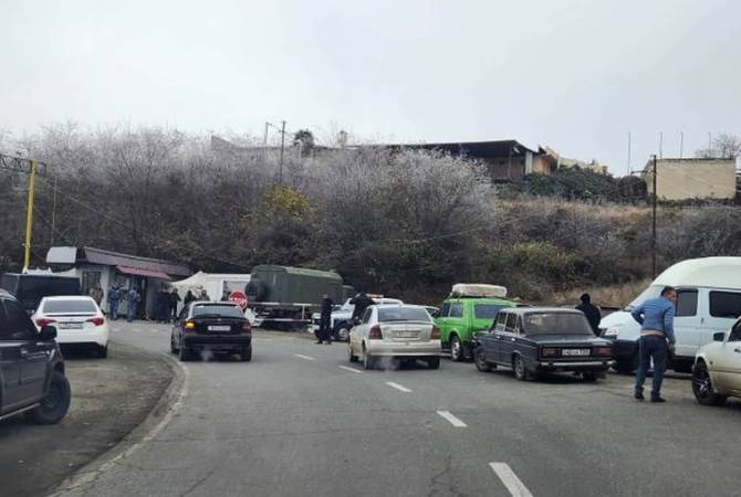 Azerbaijan keeps Lachin Corridor blocked for already eight days 