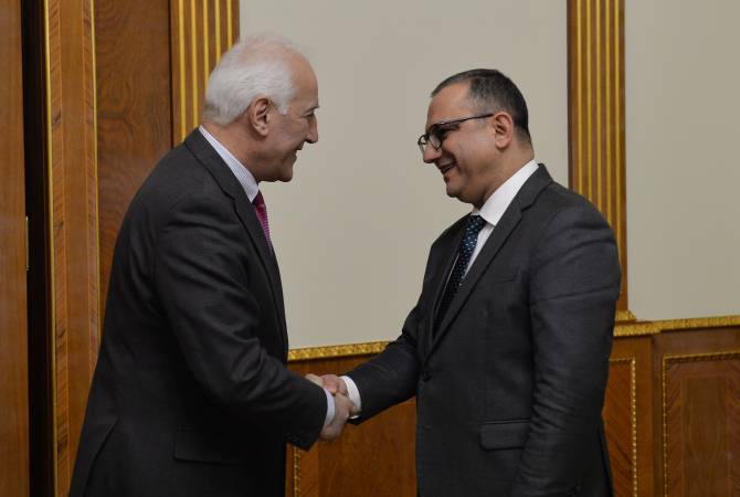 Le Président Vahagn Khatchatourian a reçu le vice-Premier ministre Tigran Khatchatryan

