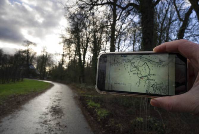 Երկրորդ աշխարհամարտի քարտեզի հրապարակումից հետո Նիդերլանդների 
գյուղերից մեկում գանձերի որոնումներ են սկսվել