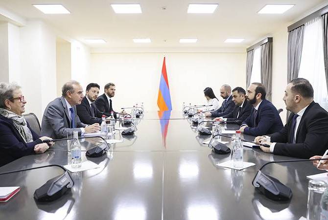 Ararat Mirzoián y Enrique Mora abordaron cuestiones de seguridad regional