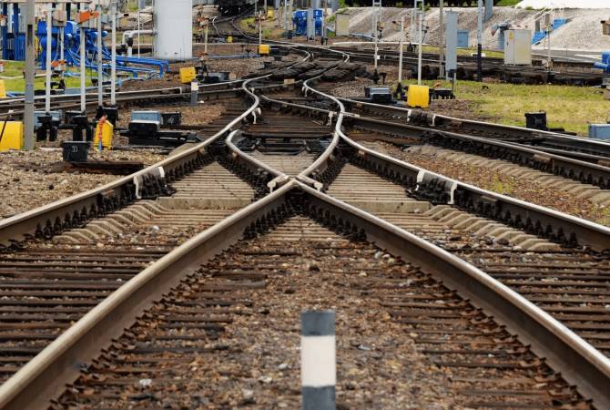 Россия и Иран построят железнодорожный отрезок коридора "Север — Юг"