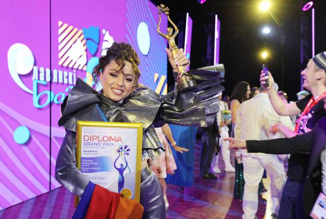 Մաշա Մնջոյանը «Սլավյանսկի բազար 2023» մրցույթում արժանացել է Գրան Պրի 
մրցանակի
