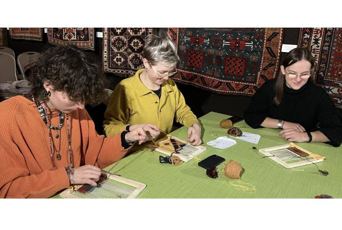 В Королевском замке-музее Варшавы пройдут курсы армянского ковроткачества