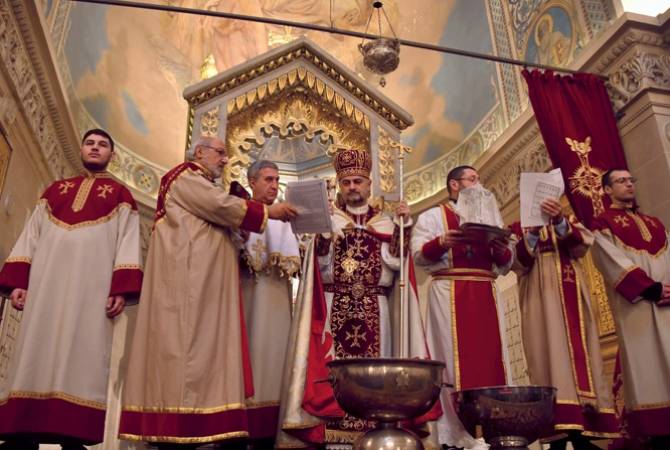 برگزاری مراسم عبادت جامعی تولد مقدس و عید ظهور حضرت عیسی مسیح در کلیسای خلیفه 
گریی اسقف نشین فرانسه