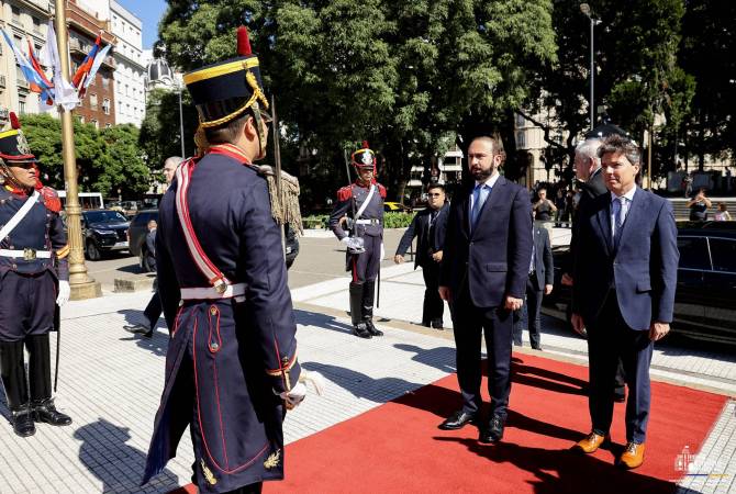 Ararat Mirzoyan: Argentina y Armenia siempre han tenido relaciones de amistad
