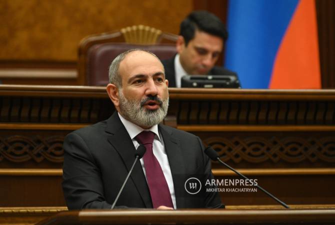  أرمينيا لم تقارن تطور علاقاتها مع الغرب ولم تناقض ولن تناقض بعلاقاتها مع إيران-رئيس الوزراء 
نيكول باشينيان-